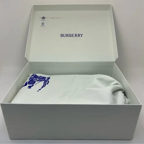 Burberry Olive Green Trench Messenger Bag Crossbody EUC - Picture 11 of 11